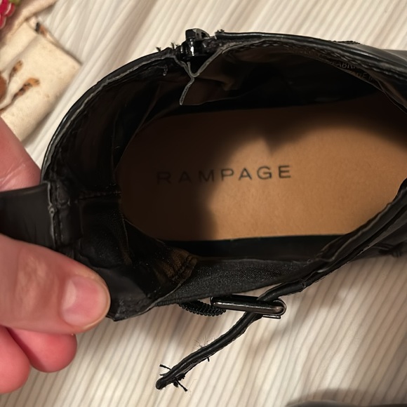 Rampage Booties - Picture 4 of 6